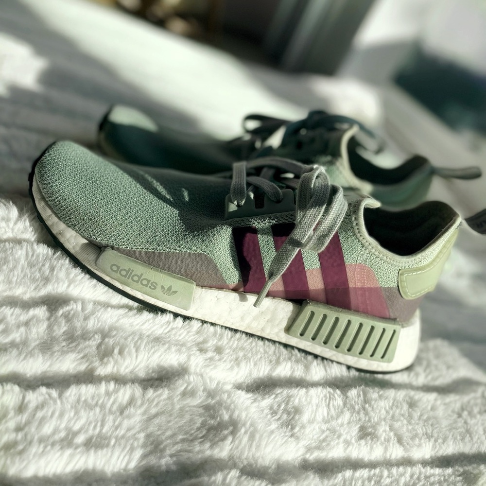 Adidas NMD_R1 Shoes